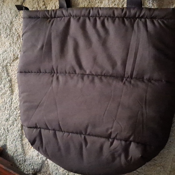 5/$25- Victoria Secret Black Zippered Tote Bag EUC - Picture 3 of 5